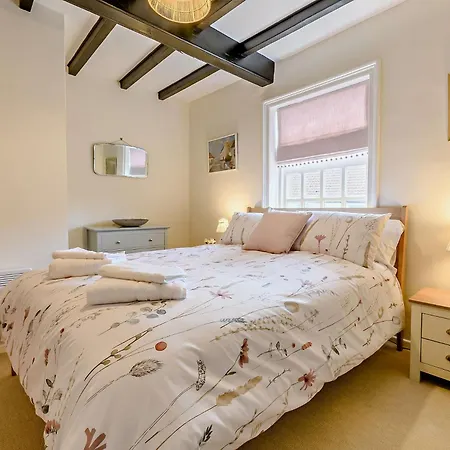 1 Bed In Helperby 92188 Casa vacanze Brafferton
